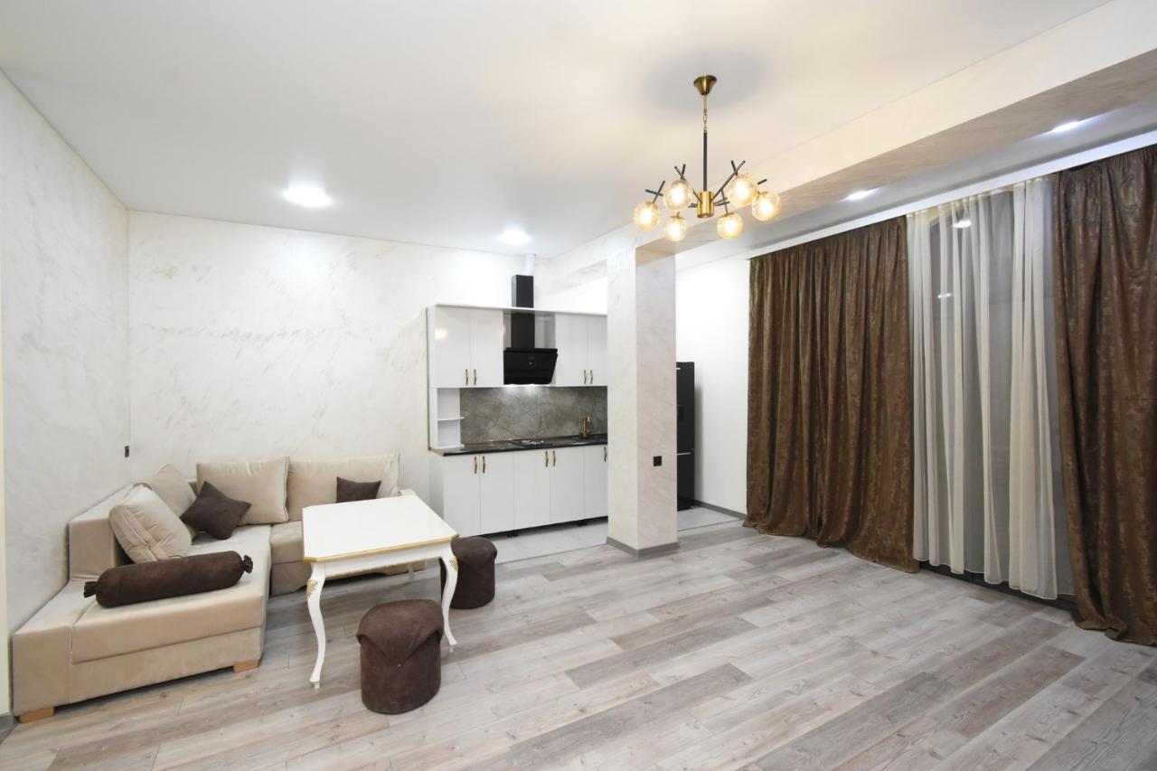 New Apartment In Downtown Γιερεβάν Εξωτερικό φωτογραφία